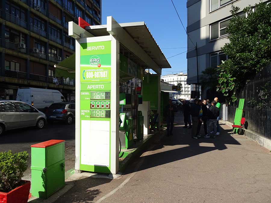 Neapolitan petrol station