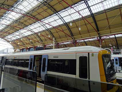 Victoria Station